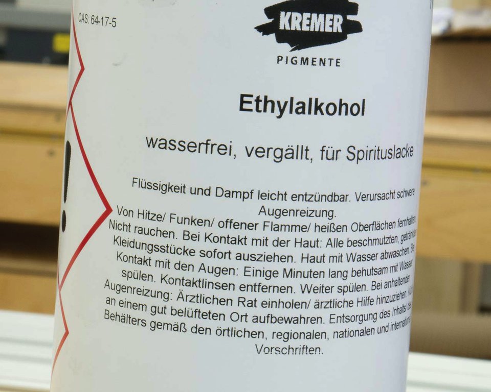 Die Klebestelle muss gereinigt werden