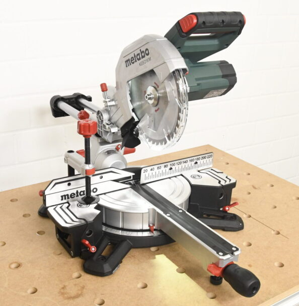 Kappsäge KGS 216 M von Metabo